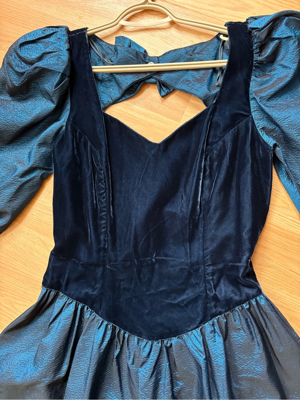 Alfred Angelo Blue and Black vintage Dress princess sz 13/14 Whimsygoth velvet - Picture 2 of 10